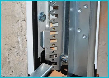 Downey Capitol Garage Door Repair Service Downey, CA 562-367-7533 Downey Capitol Garage Door Repair Service Downey, CA 562-367-7533 - garage-door-spring-service
